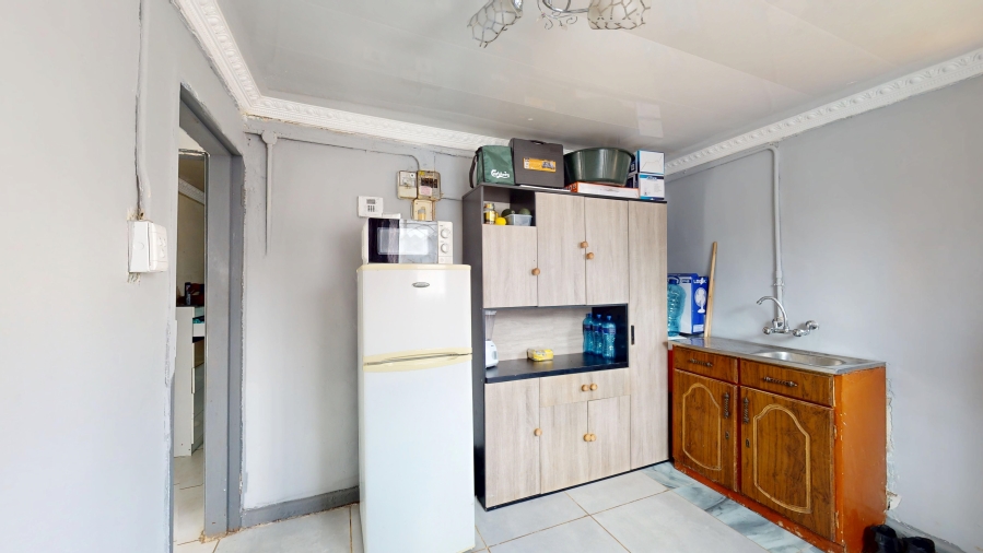 2 Bedroom Property for Sale in Mohadin North West